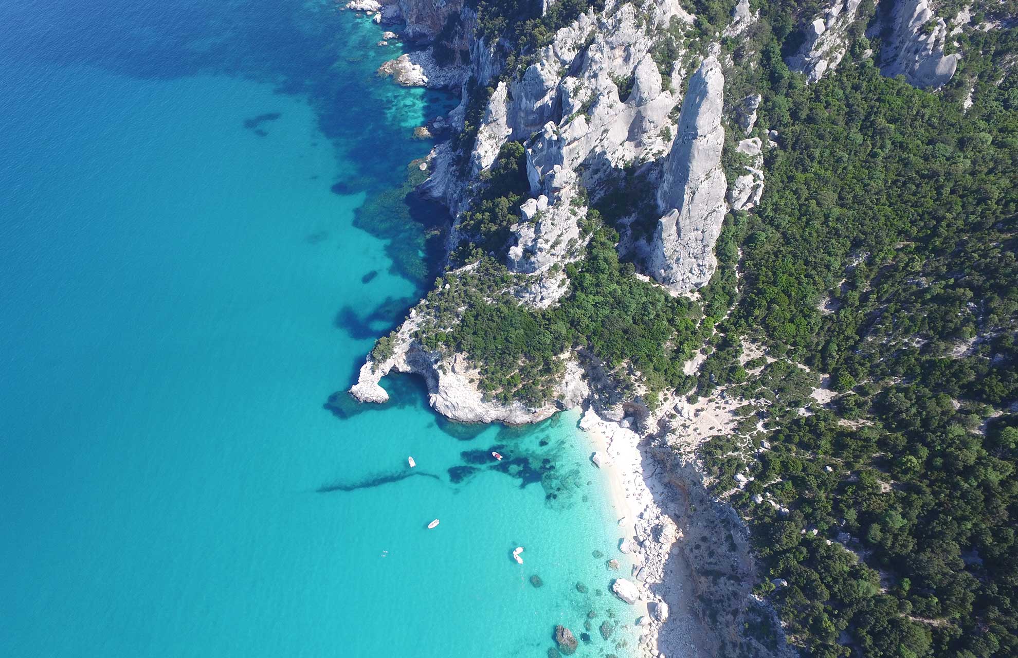 Cala-Goloritzè_costa_di_Baunei